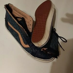Unique vans ultracrush